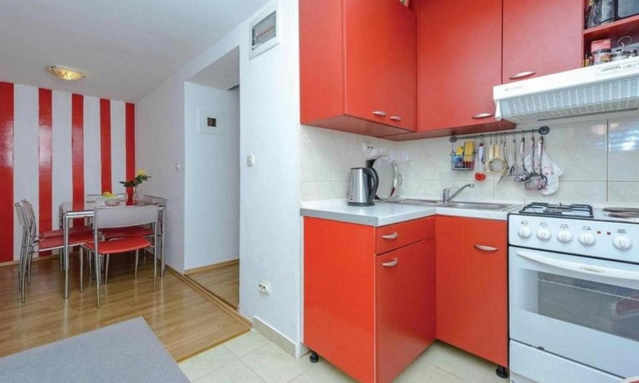 Apartments Raguz 챠브타트 외부 사진