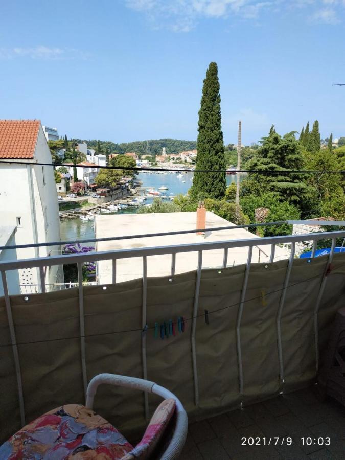 Apartments Raguz 챠브타트 외부 사진