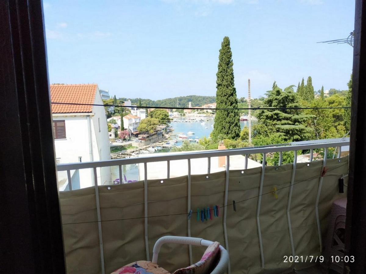 Apartments Raguz 챠브타트 외부 사진